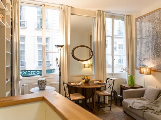 1 bedroom flat - 40m² - Louvre - Palais Royal