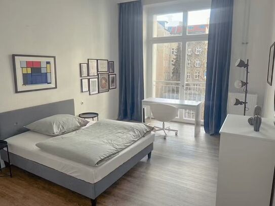Cozy room super close to Ku’damm
