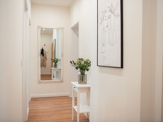 Charming and Cozy Room
