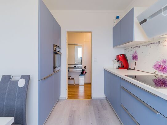 Spacious and bright flat in popular area, Berlin Neukölln