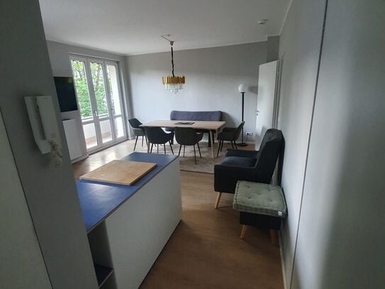 Comfortable and spacious apartment with 4 bedrooms in Berlin