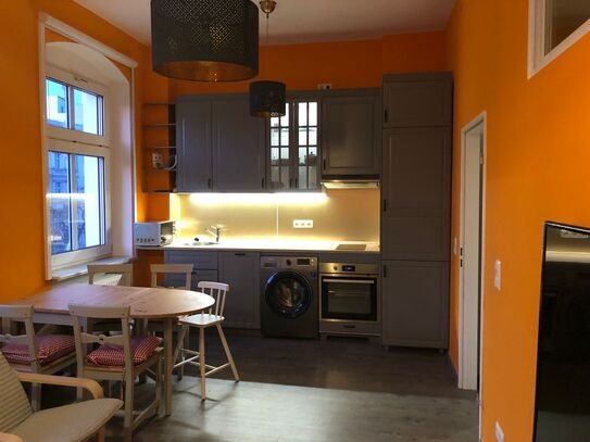 Fully furnished 2-room apartment with optional children's room or bedroom in Charlottenburg, Berlin - Amsterdam Apartme…