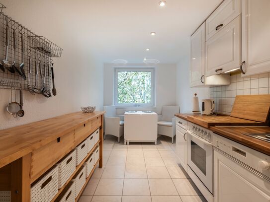 Liebevoll eingerichtete Wohnung (Köln)