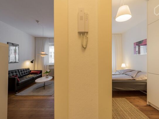 Well equipped, practical and cozy 2 Room-Apartment flat with balcony near Savignyplatz, Berlin - Amsterdam Apartments f…