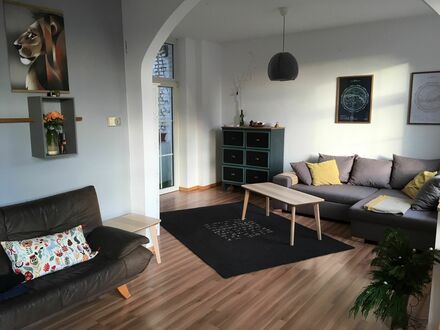 Liebevoll eingerichtetes und modernes Loft mitten in Düsseldorf-Flingern