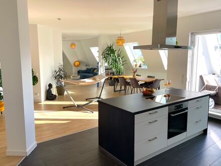Penthouse Loft mit Wasserblick 176qm Juwel im Gräfekiez-Kreuzberg | Penthouse loft with water view - 176 sqm in Kreuzbe…