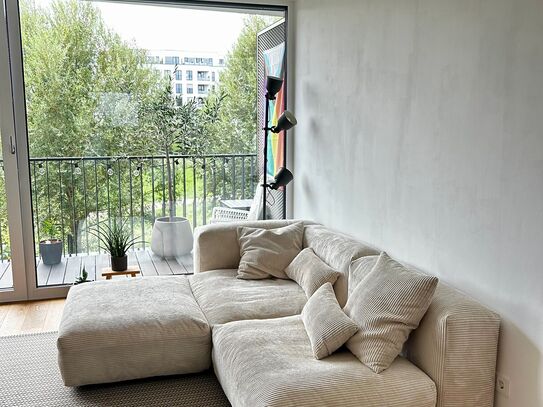 Traumhafte und stilvolle 2-Zimmer-Wohnung mit Balkon am Gleis Park in Berlin