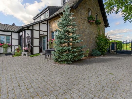 Charmantes Landhaus Apartment mit Terrasse