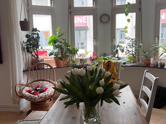 Wunderschöne Altbauwohnung zentral gelegen