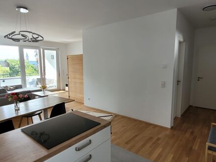 Luxus-Business-Class mit Sauna, Blick ins Grüne, West-Balkon! | Business-Class with Sauna and Green View