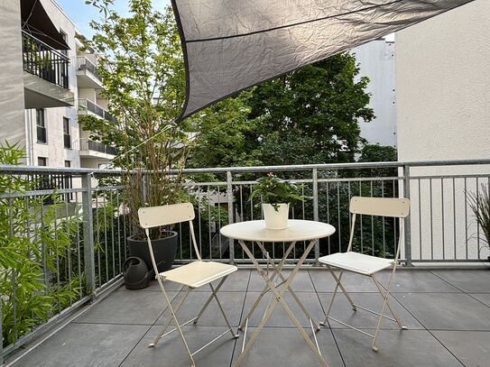 Wonderful 2-room apartment - top location with large balcony - close to city & Alster