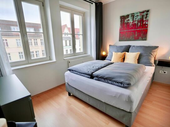 Design Apartment / Zentral ! 55 Zoll Smart-TV inkl. Netflix / Boxspringbett!