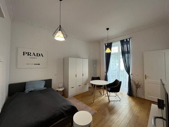 Fashionable, lovely apartment located in Charlottenburg, Berlin - Amsterdam Apartments for Rent