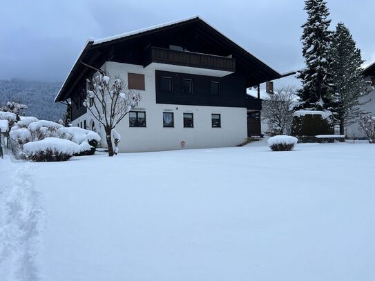 Stilvolle 2-Zimmer-Wohnung mit Balkon in Garmisch-Partenkirchen