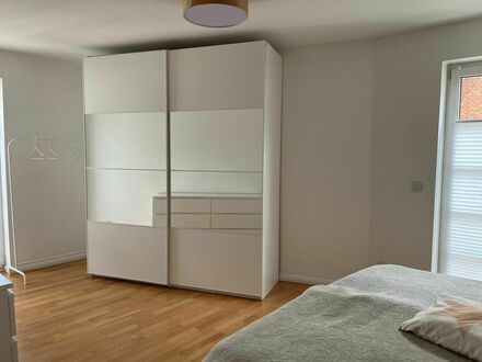 Moderne, ruhige, möblierte 3-Zimmer Wohnung in Siegburg (15min fußläufig zum ICE-Bahnhof) | Modern, quiet, furnished 3-…