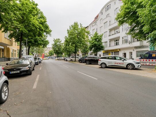 Spacious & charming suite in Charlottenburg, Berlin - Amsterdam Apartments for Rent