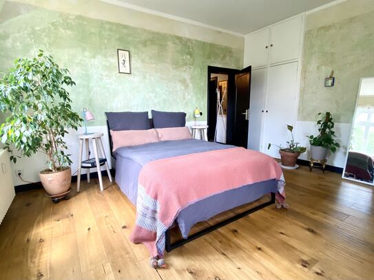 Helle, bunte Wohnung in Historische Ecke Friedrichshain-Mitte