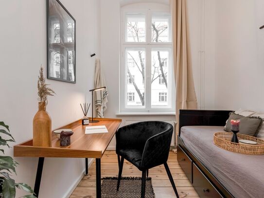 3 bedrooms apartment with office in Friedrichshain, Berlin - Amsterdam Apartments for Rent