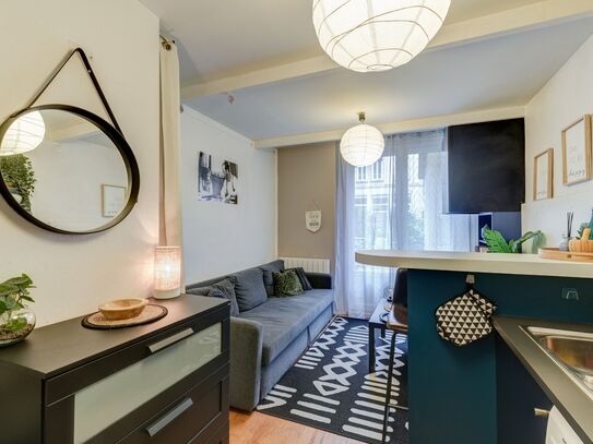 Fantastic, new loft in quiet street, Lyon