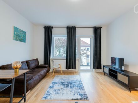 ERSTBEZUG! Charmante und moderne 1-Zimmer-Wohnung mit Balkon in Steglitz, Berlin