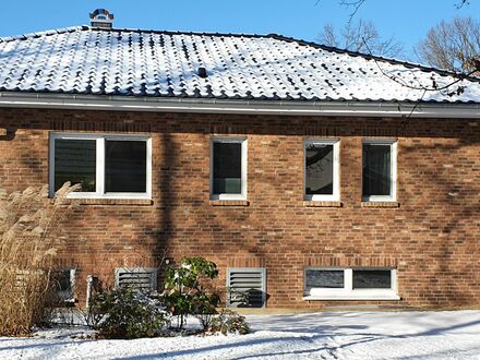 Freistehendes Einfamilienhaus mit Garten und Terrassen, ruhige Lage