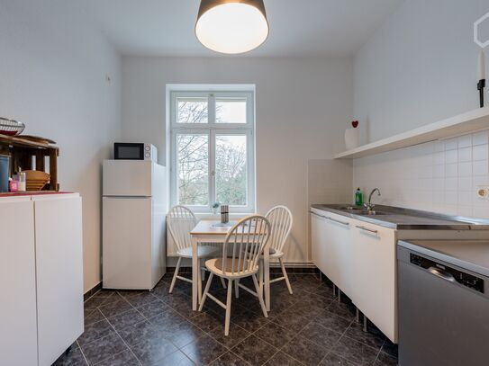 Beautiful 4-room apartment in Adlershof