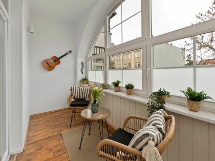 Gemütliche Art-Deco 2-Zimmer-Wohnung mit Wintergarten in einer Gründerzeitvilla