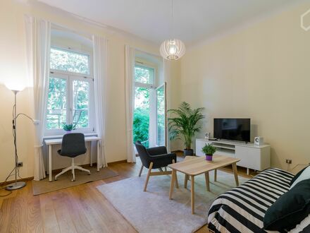 Wunderschöne Garten-Wohnung auf Zeit in Friedenau | Pretty apartment in Steglitz