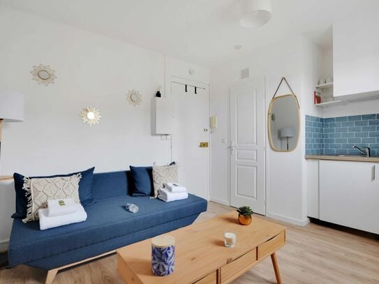 Charming studio of 14m² at 3 min from the Victor Hugo square - Equipped and functional