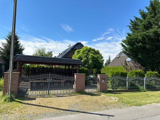 stylish house with 4m x 8m pool near Berlin in the Rehfelde district of Werder