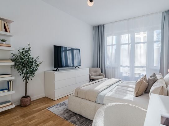 Beautifully designed 2 bedroom apartment in Vibrant Neukölln