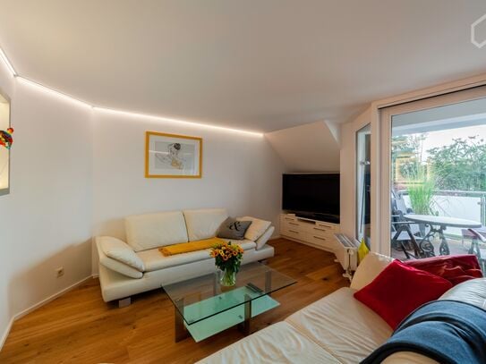 Stunning apartment in the middle of Cologne incl. balcony and sun protection