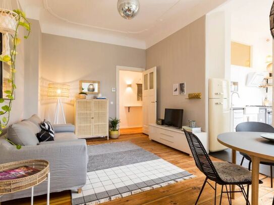 Bright and beautiful apartment in Charlottenburg, Berlin - Amsterdam Apartments for Rent