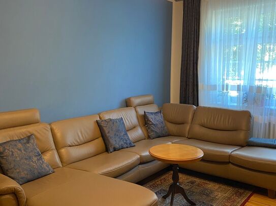 Centrally located, well-maintained 3-room apartment with balcony, Berlin - Amsterdam Apartments for Rent
