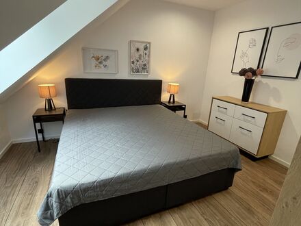 92 m2 Stilvolle und Helle Apartment mit 3 Schlafzimmer | 92 m2 Stylish and Bright Apartment with 3 Bedrooms