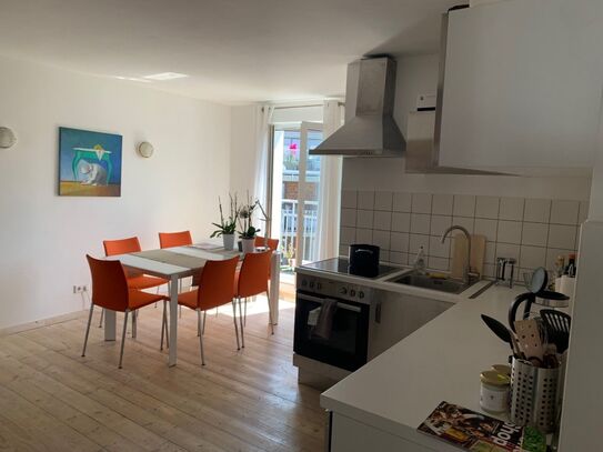 Wundervolles & liebevoll eingerichtetes Loft in Düsseldorf