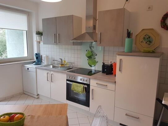 Gorgeous & spacious suite in quiet street