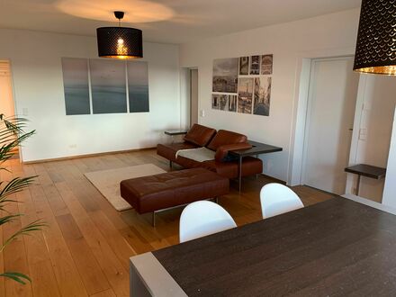 Luxuriöses Apartment in bester City Lage am Bopser mit wundervoller Aussicht und 3min zur U-Bahn