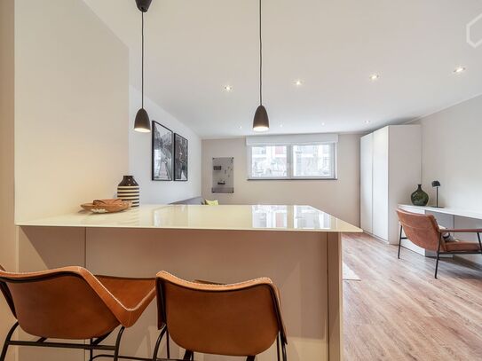 Stylish & modern apartment in a dream location, Koln - Amsterdam Apartments for Rent