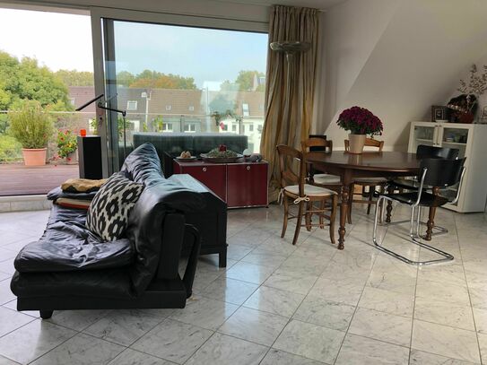 Penthouse-Wohnung mit Rheinblick Oberkassel