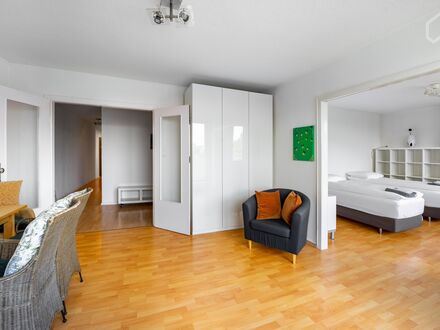Schöne Wohnung im Herzen Aachens mit exklusiver Dachterasse (Domblick) | Beautiful and spacious apartment in the heart…