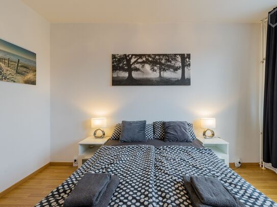 Wonderful, calm 2 Room Apartment near Alexanderplatz