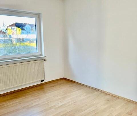 House for rent in 63517 Rodenbach, Erdgeschosswohnung zur Miete