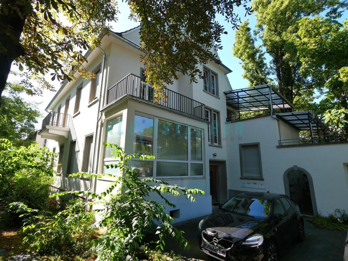                                                               Altbau-B&uuml;roetage + Dachterrasse                                                       in Mitte (Ingolstadt)