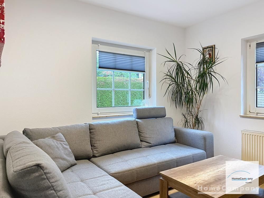                                                               Modernly furnished 2-room-apartment with terrace in Haar                                                       in Haar (München)