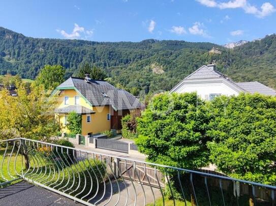 Einfamilienhaus mit vielseitigem Nebengebäude und Panoramaterrasse!