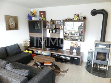 GEMÜTLICHES WOHNJUWEL, IDEAL FÜR DIE JUNGFAMILIE - mit TG-Stellplatz!