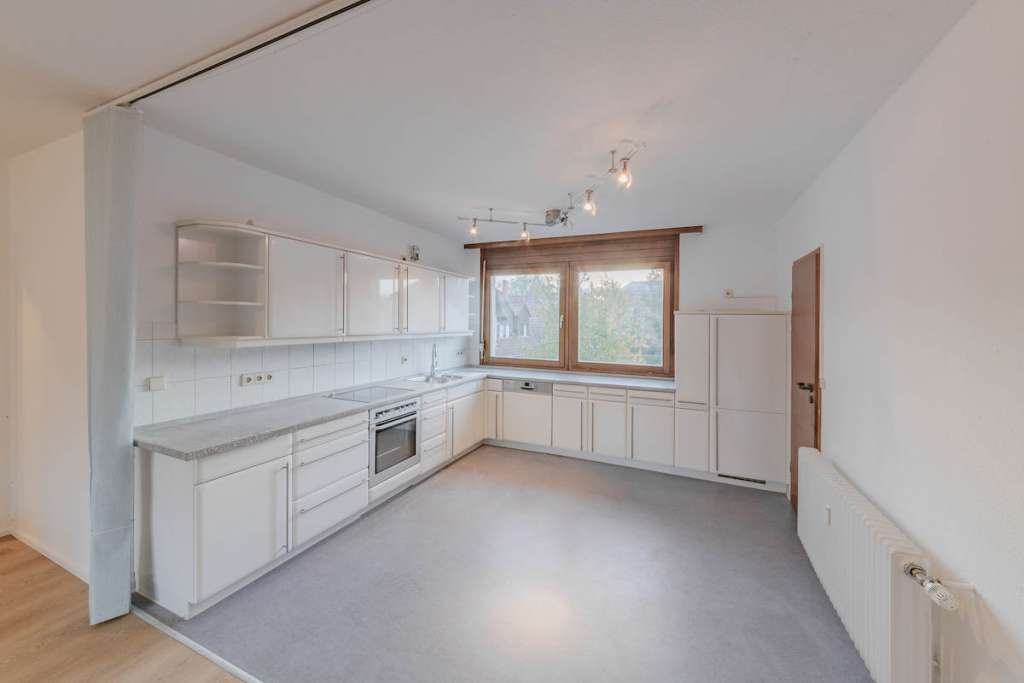                                                               Moderne, neu renovierte 3 Zimmer Mietwohnung in Königsfeld mit Balkon                                                       in Königsfeld (Bamberg)