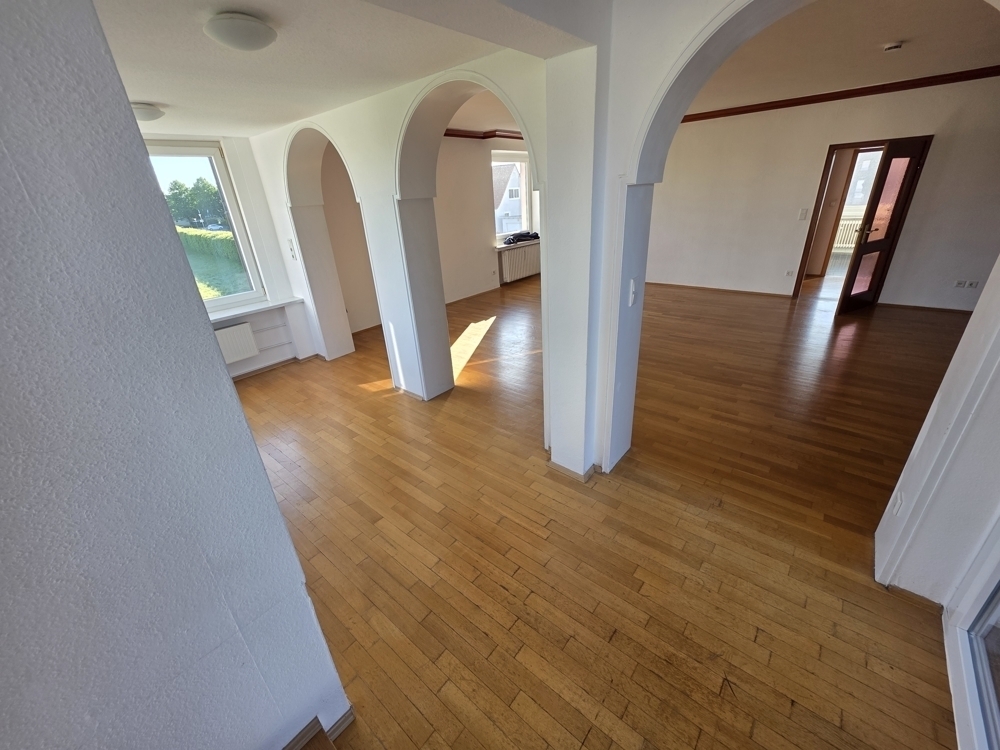                                                               Zentrale und herrlich gro&szlig;e Wohnung in Kassel-Bettenhausen                                                       in Forstfeld (Kassel)