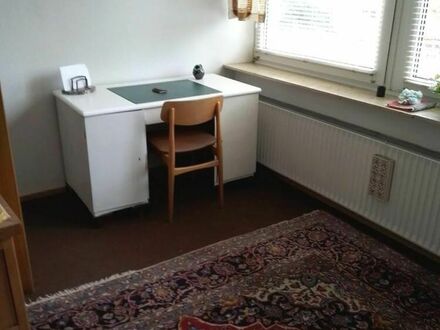 Nice furnished room with parquet floor in Lübeck